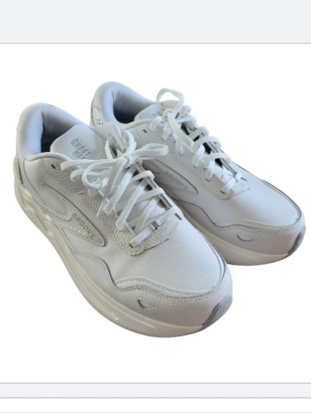 Men’s Brooks ghost max 2 size 9 Wide White Running Comfort Workout Train *Stain